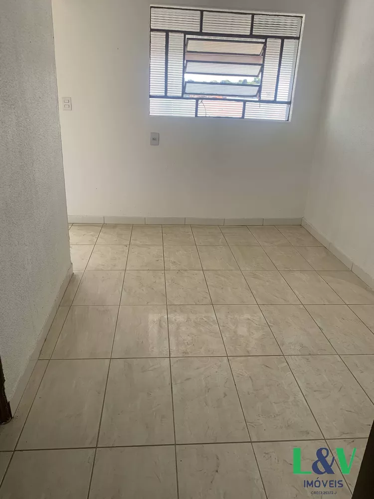 Casa à venda com 3 quartos, 125m² - Foto 2