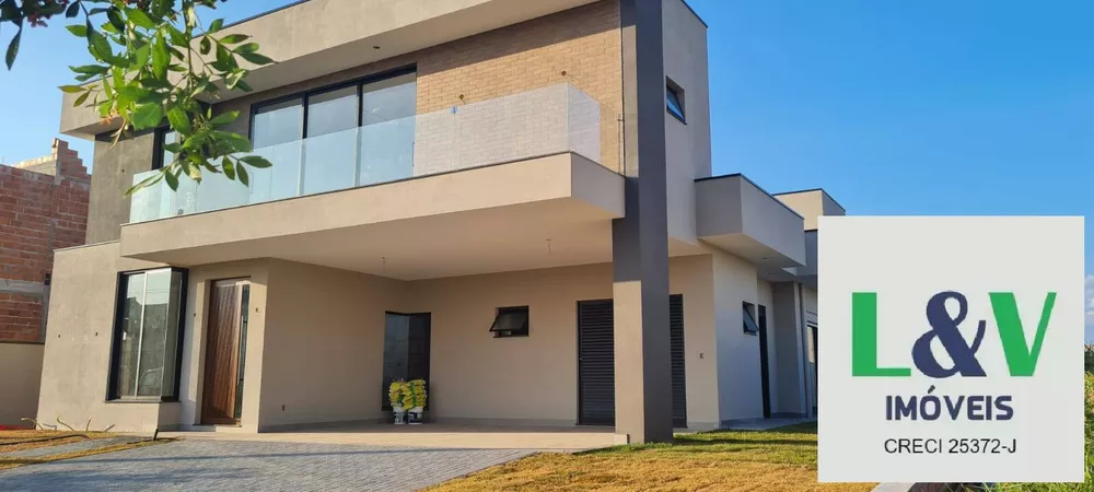 Casa de Condomínio à venda com 4 quartos, 355m² - Foto 1