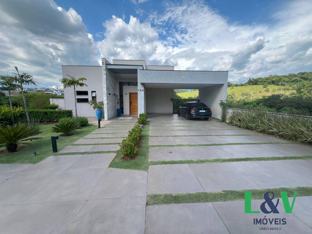 Casa de Condomínio à venda com 3 quartos, 251m² - Foto 2