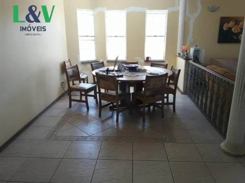 Casa, 3 quartos, 269 m² - Foto 2