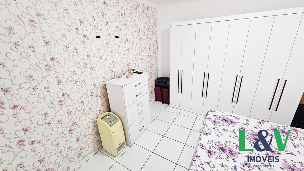 Casa à venda com 4 quartos, 187m² - Foto 3