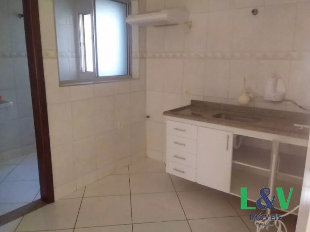 Apartamento à venda com 3 quartos, 75m² - Foto 6