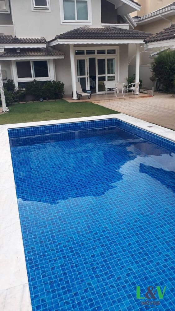 Casa à venda com 4 quartos, 299m² - Foto 9