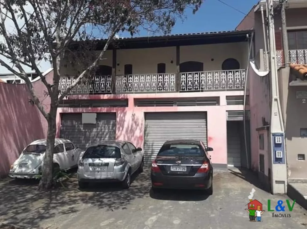 Casa à venda com 2 quartos, 360m² - Foto 1