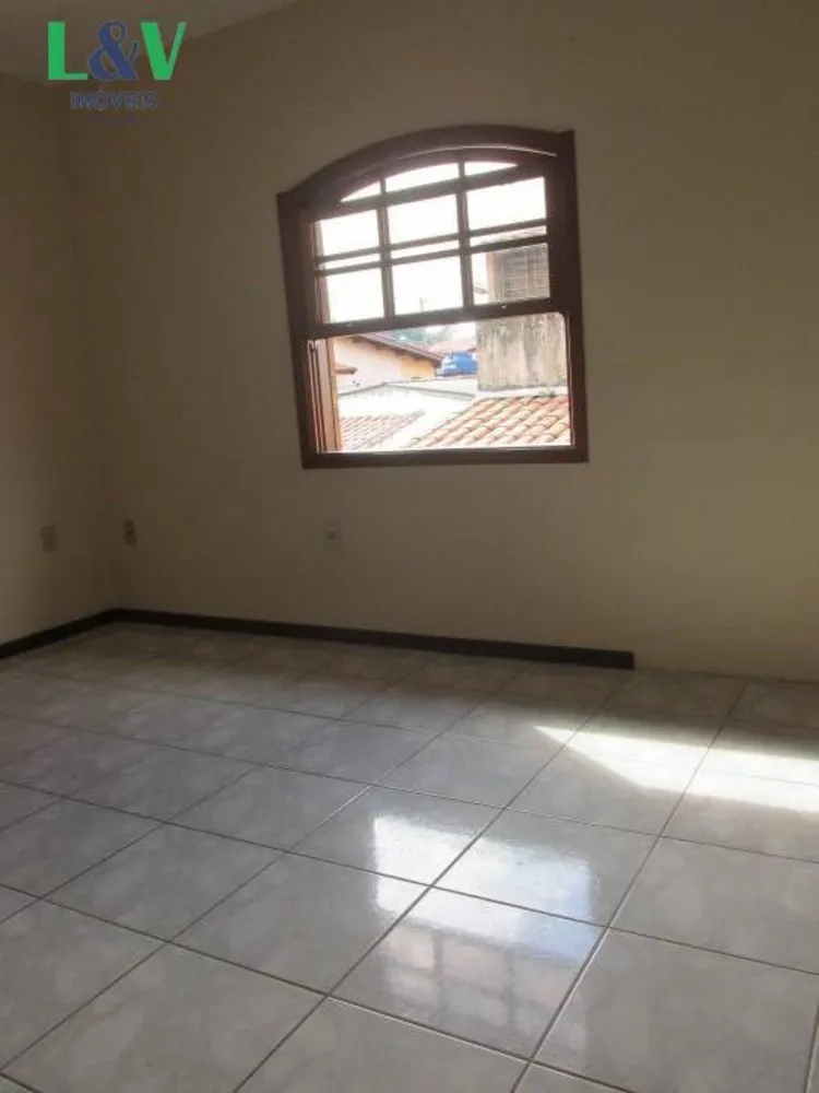 Casa, 3 quartos, 250 m² - Foto 5