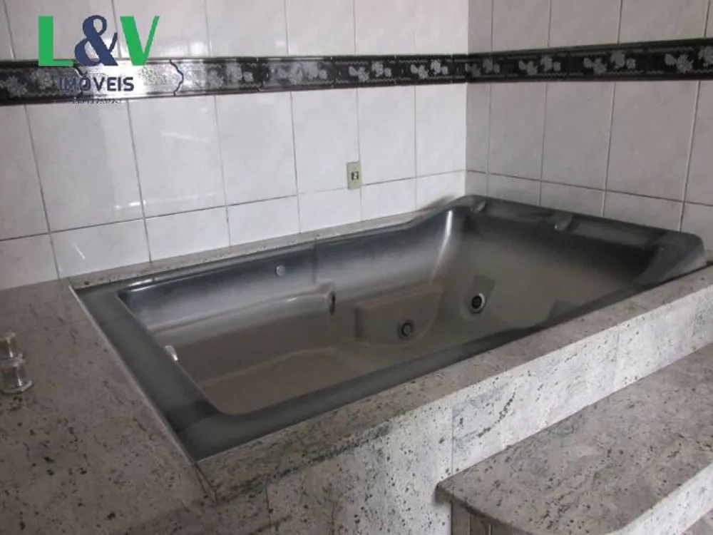 Casa, 3 quartos, 250 m² - Foto 9