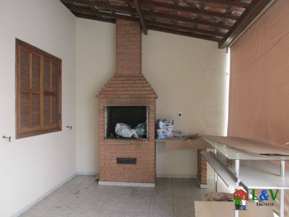 Casa, 3 quartos, 250 m² - Foto 3