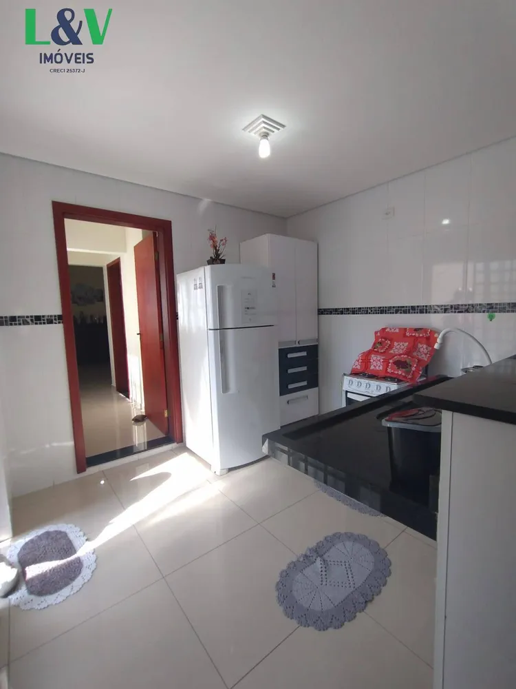 Casa, 3 quartos, 209 m² - Foto 4