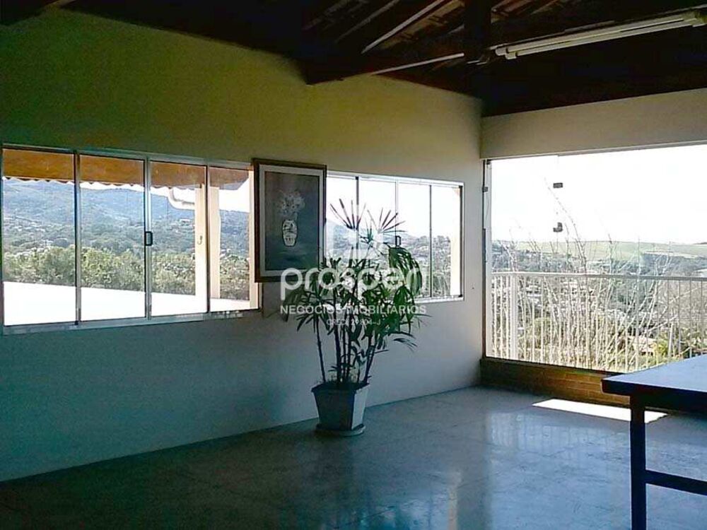 Chácara à venda com 3 quartos, 24343m² - Foto 10