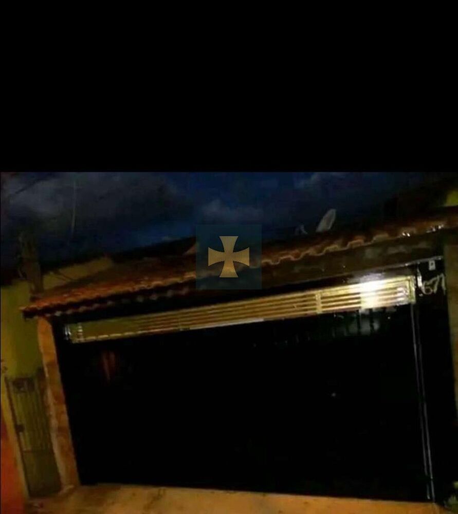 Casa à venda com 2 quartos, 101m² - Foto 4