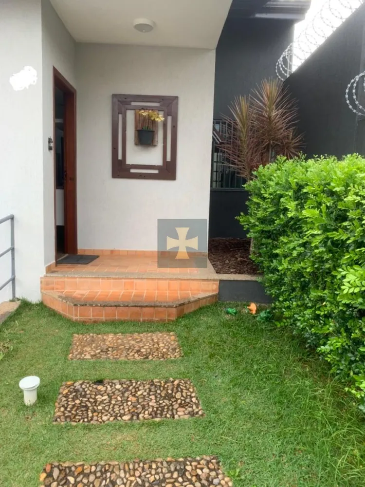 Casa, 3 quartos, 208 m² - Foto 2
