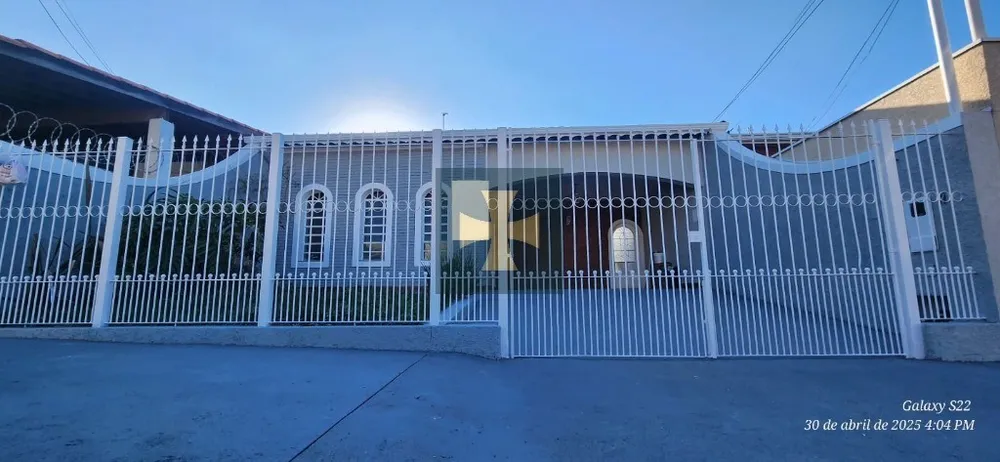 Casa, 3 quartos - Foto 1