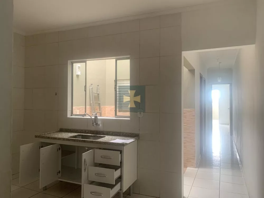 Casa, 2 quartos, 70 m² - Foto 1