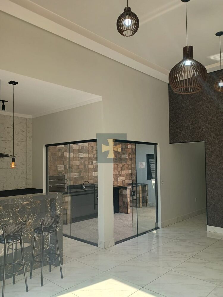 Casa à venda com 3 quartos - Foto 1