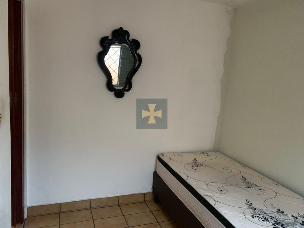 Casa à venda com 3 quartos, 70m² - Foto 3