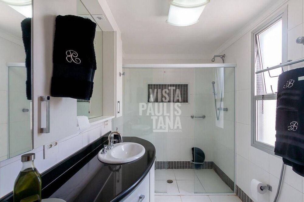 Apartamento, 3 quartos, 136 m² - Foto 1