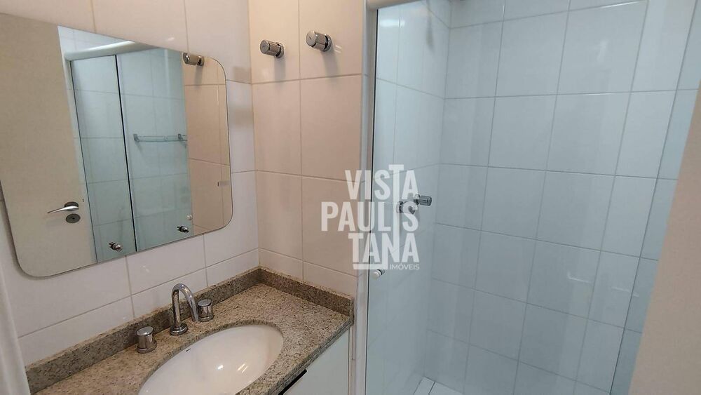 Apartamento para alugar com 2 quartos, 65m² - Foto 12