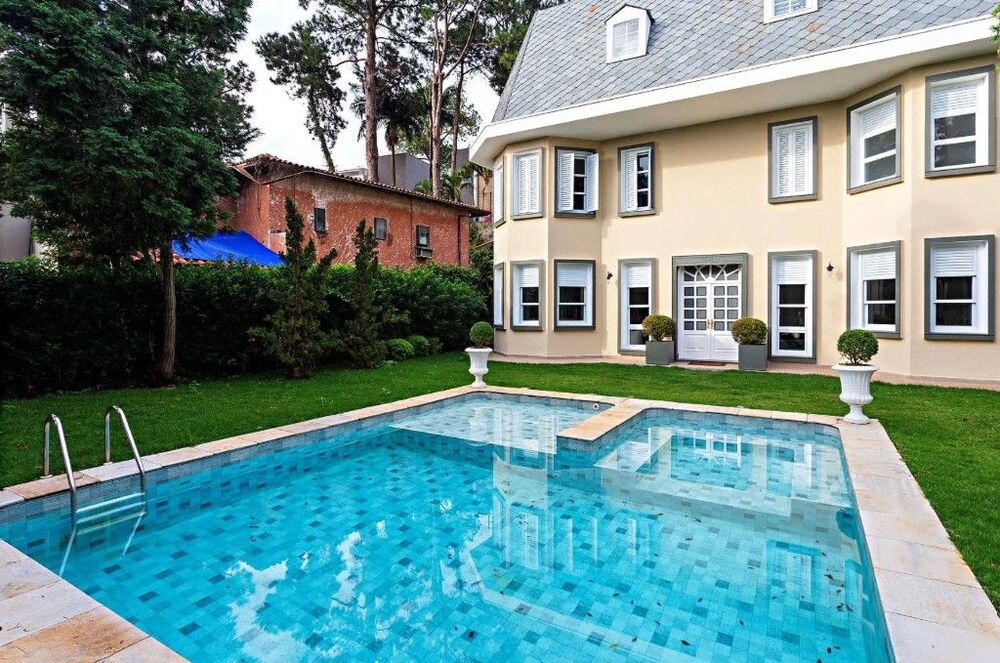 Casa, 5 quartos, 942 m² - Foto 1