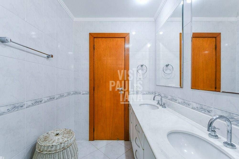 Apartamento à venda com 3 quartos, 214m² - Foto 10