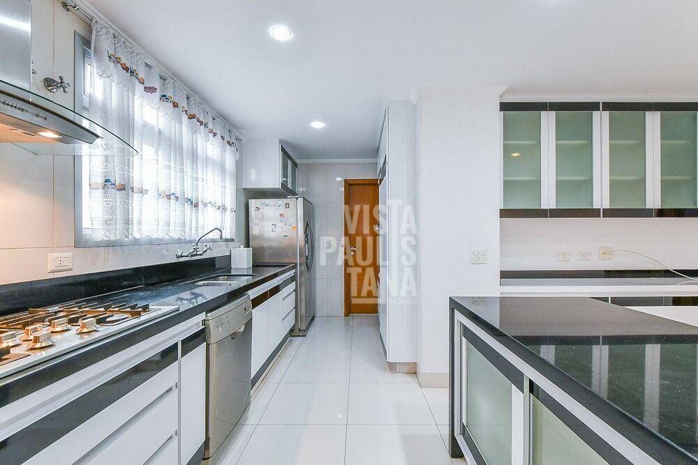 Apartamento à venda com 3 quartos, 214m² - Foto 30