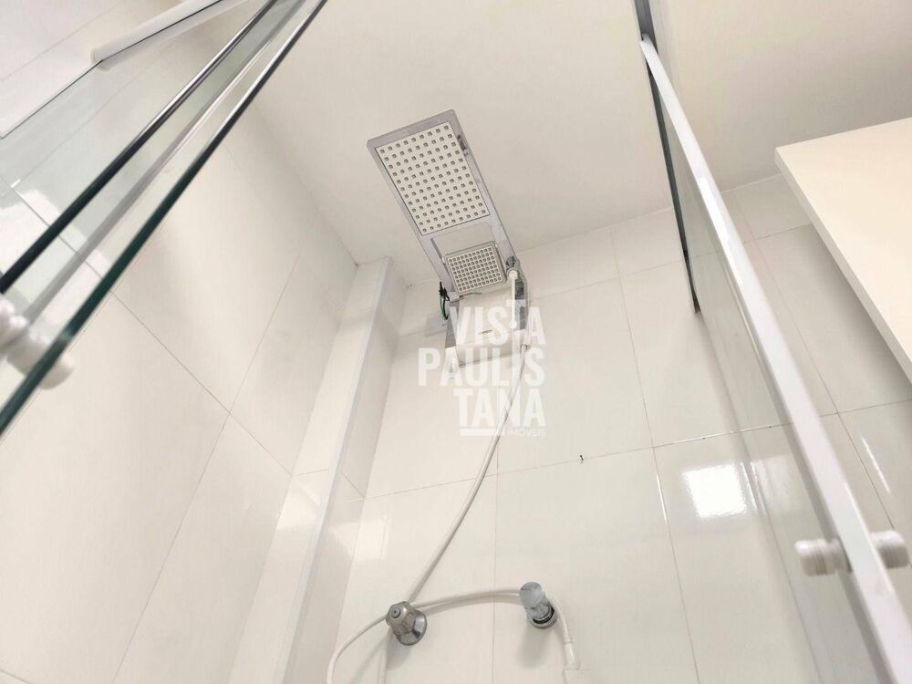 Apartamento para alugar com 2 quartos, 75m² - Foto 12
