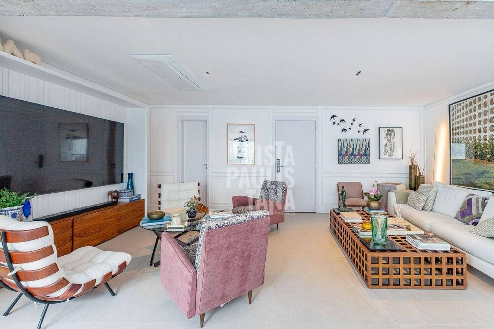 Apartamento à venda com 3 quartos, 174m² - Foto 1
