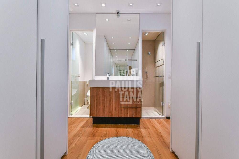 Apartamento, 1 quarto, 156 m² - Foto 1
