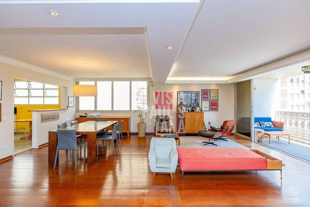 Apartamento, 3 quartos, 331 m² - Foto 2