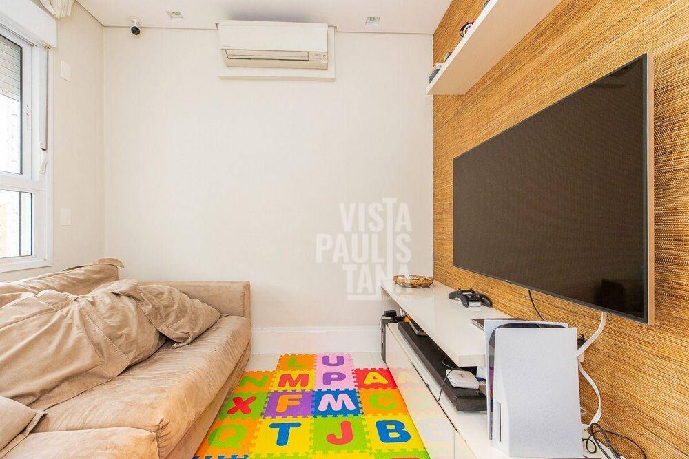 Apartamento, 3 quartos, 240 m² - Foto 1