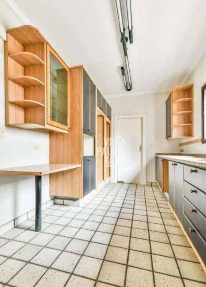 Apartamento à venda com 4 quartos, 240m² - Foto 11