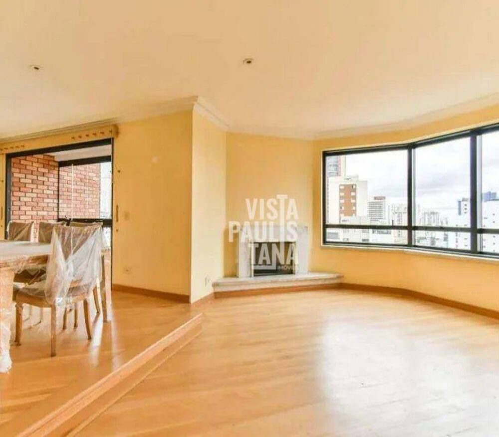 Apartamento à venda com 4 quartos, 240m² - Foto 1