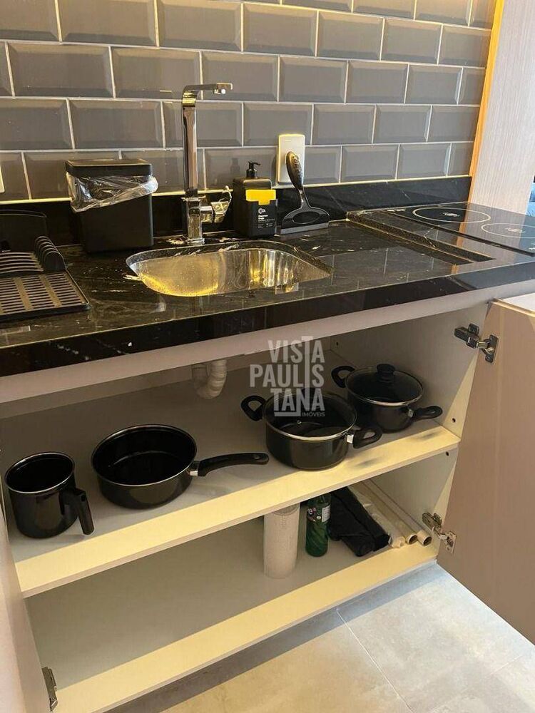 Kitnet e Studio à venda e aluguel com 1 quarto, 44m² - Foto 15