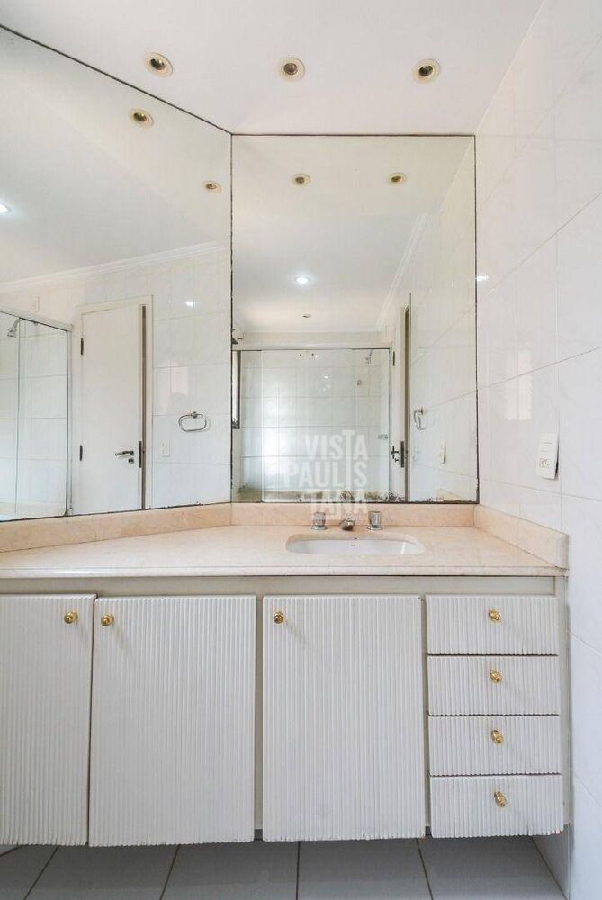 Apartamento, 3 quartos, 177 m² - Foto 1