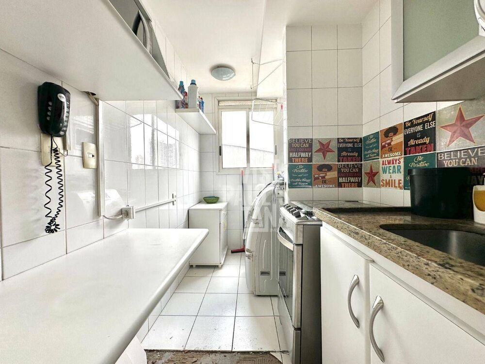 Apartamento à venda com 1 quarto, 41m² - Foto 7