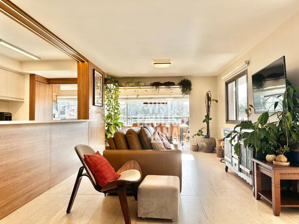 Apartamento, 4 quartos, 206 m² - Foto 1
