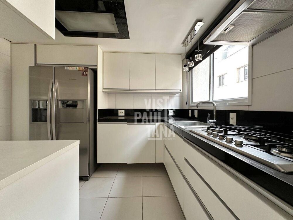Apartamento, 3 quartos, 136 m² - Foto 1