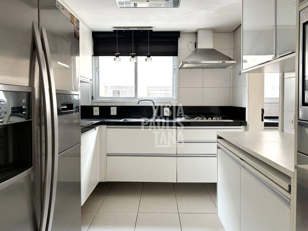 Apartamento, 3 quartos, 136 m² - Foto 2