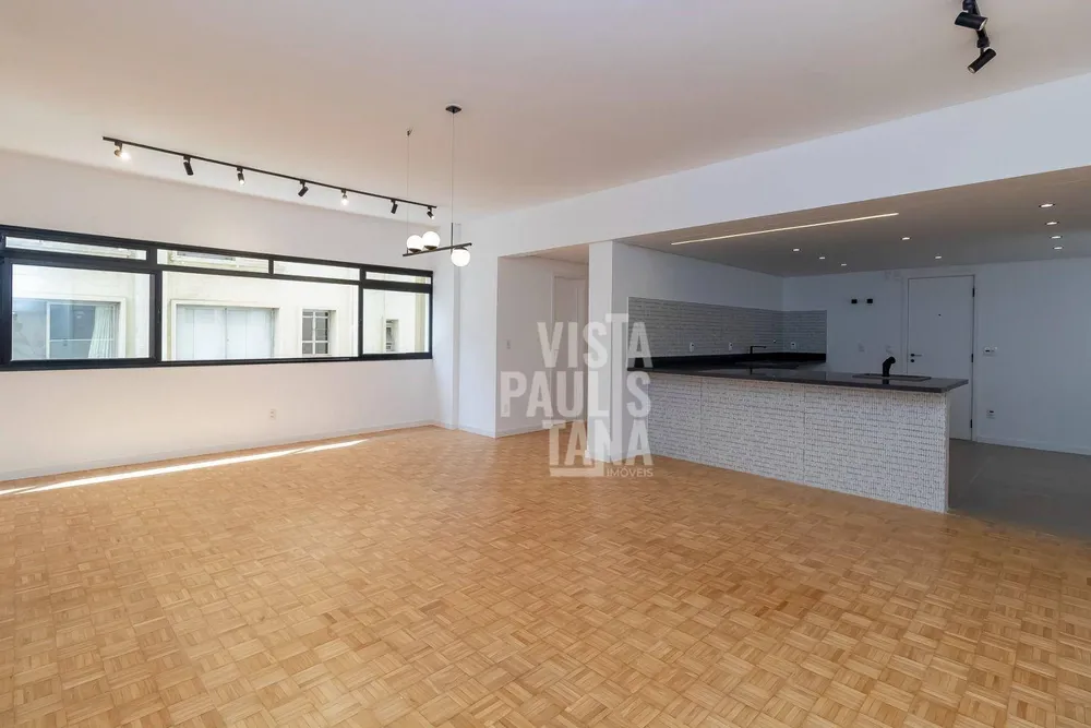 Apartamento, 3 quartos, 220 m² - Foto 2