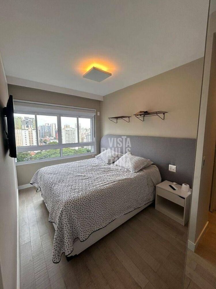 Apartamento para alugar com 1 quarto, 66m² - Foto 8