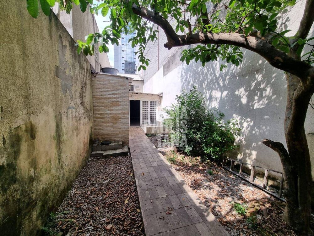 Casa à venda e aluguel, 240m² - Foto 8