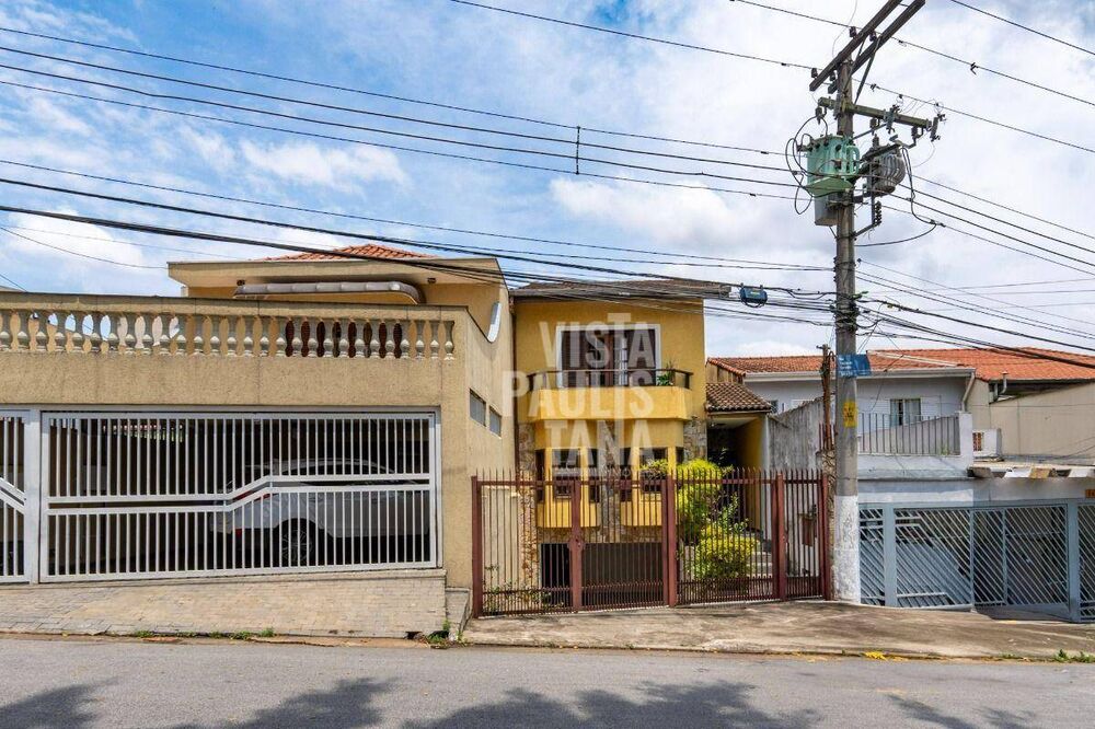 Casa, 3 quartos, 191 m² - Foto 1