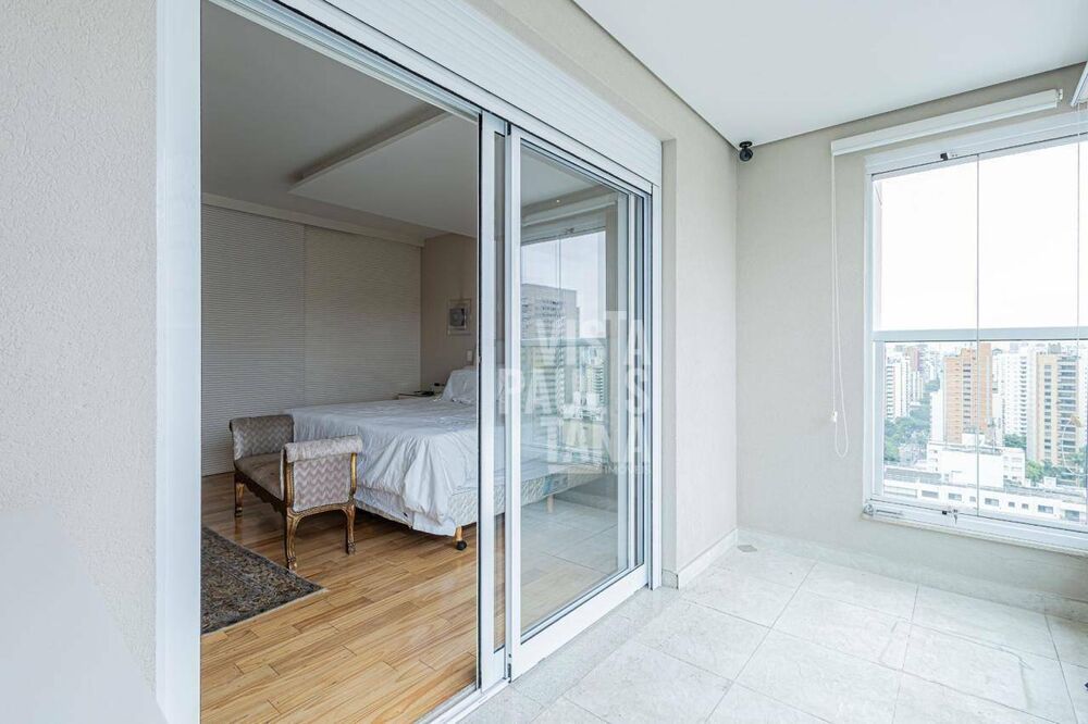 Apartamento, 3 quartos, 355 m² - Foto 1
