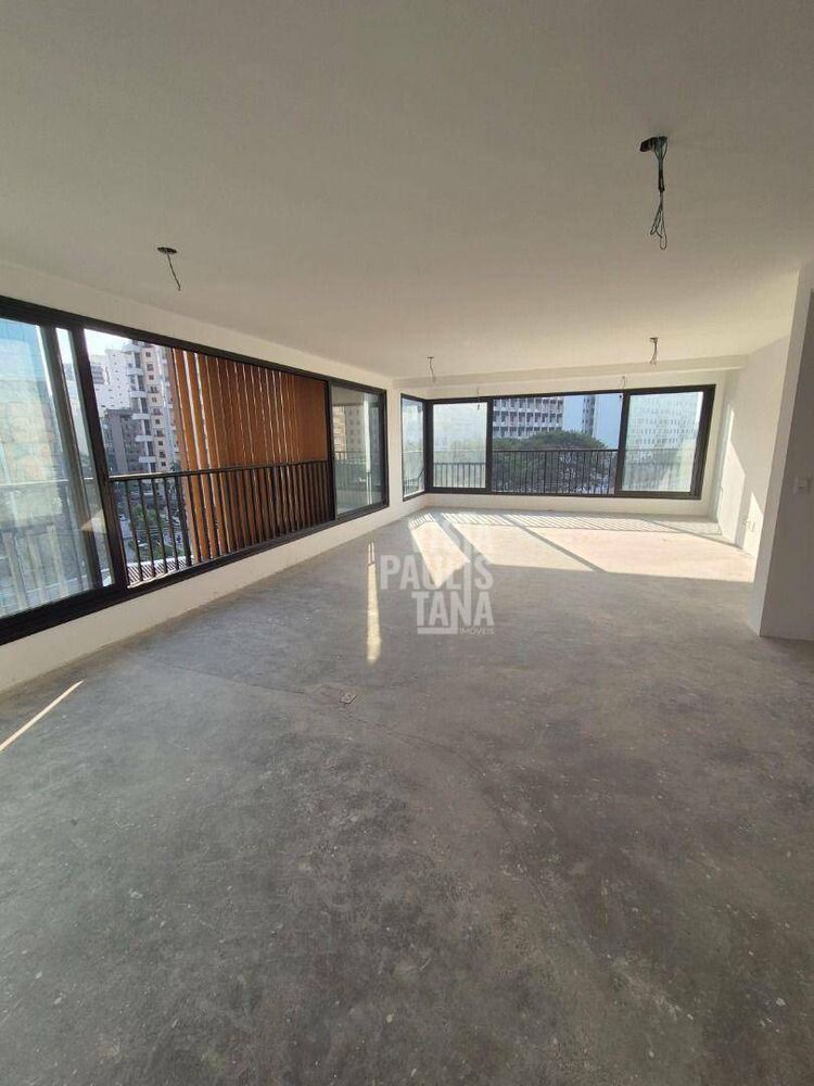 Apartamento, 3 quartos, 189 m² - Foto 2