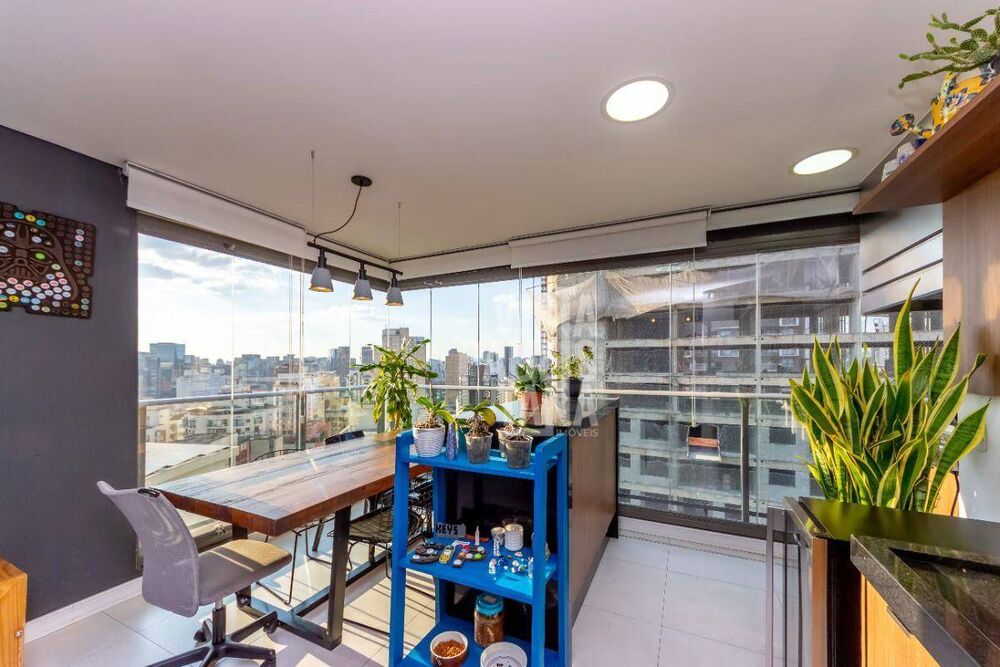 Apartamento à venda com 2 quartos, 82m² - Foto 2