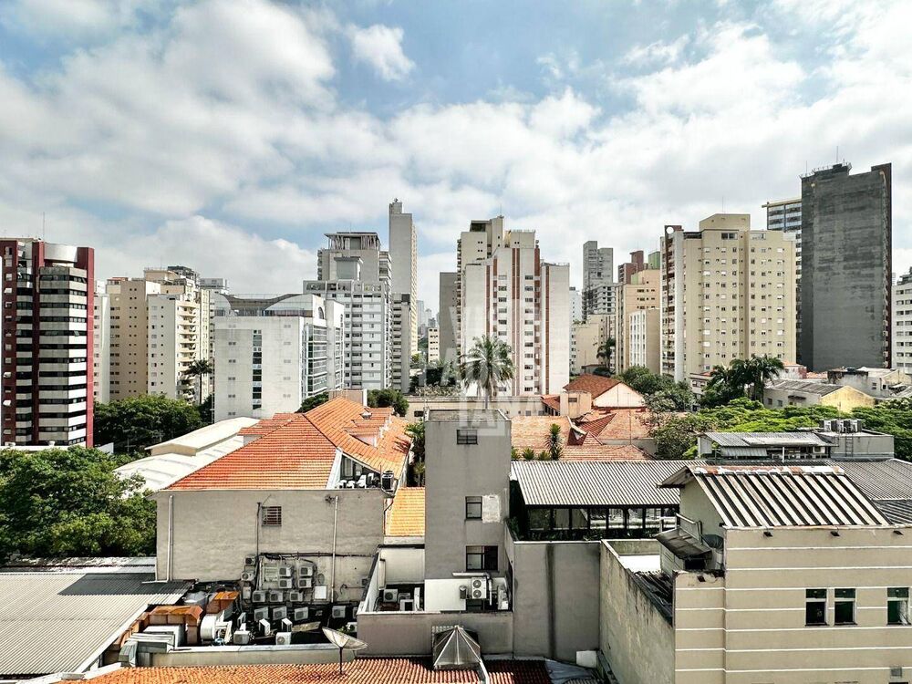 Apartamento para alugar com 3 quartos, 107m² - Foto 13