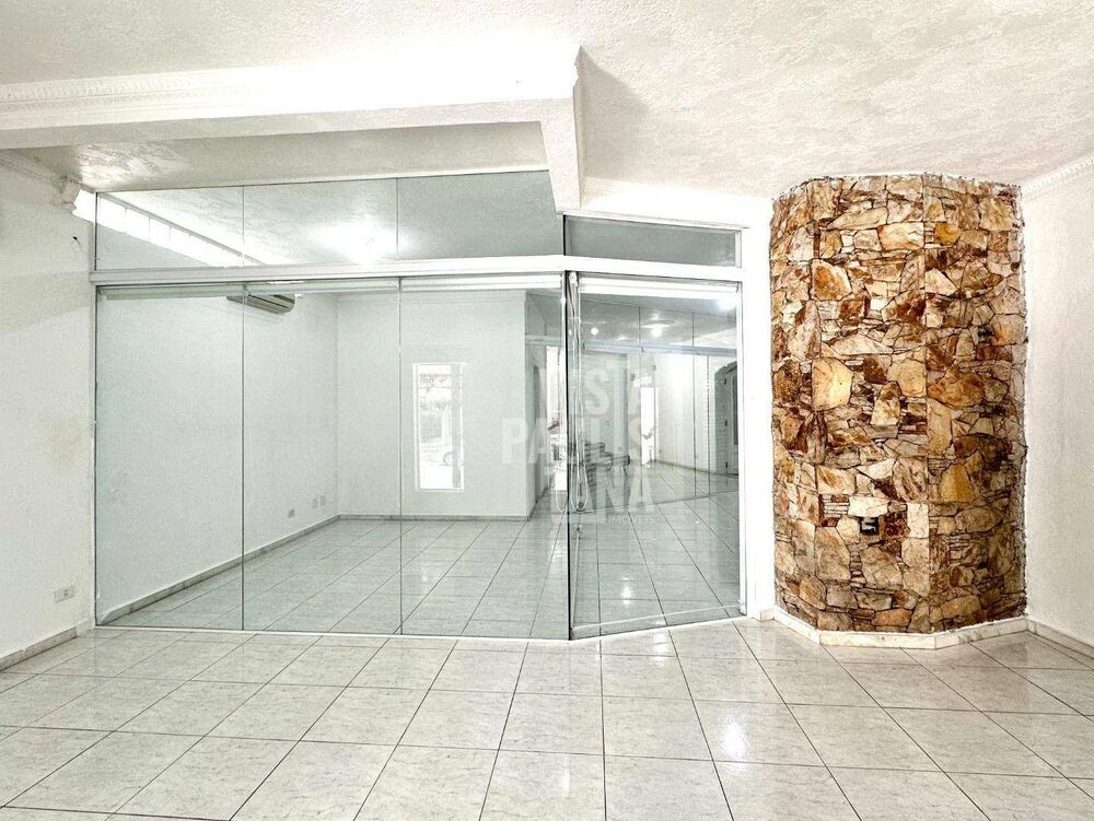 Casa à venda e aluguel com 4 quartos, 418m² - Foto 2
