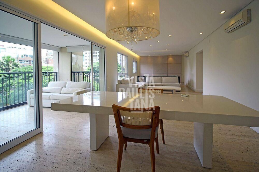 Apartamento, 3 quartos, 192 m² - Foto 2