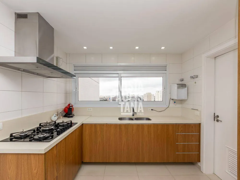 Apartamento, 3 quartos, 187 m² - Foto 1