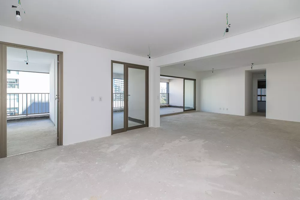 Apartamento à venda com 3 quartos, 158m² - Foto 4