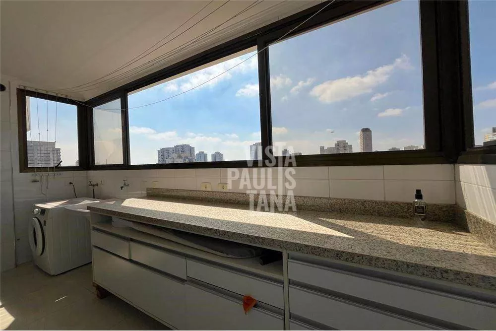 Cobertura, 3 quartos, 246 m² - Foto 4